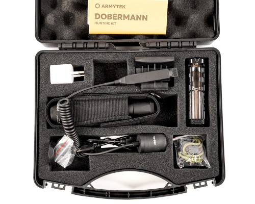 Фонарь с комплектом Armytek Dobermann Hunting Kit XP-L HI 1050 lm